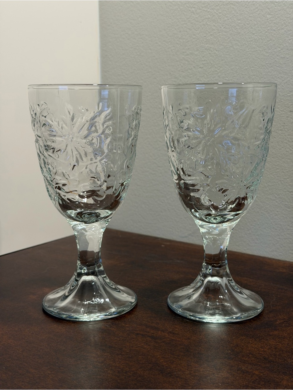 Princess House Vintage Fantasia Wine Water Goblets, set of 2, 6 7/8”